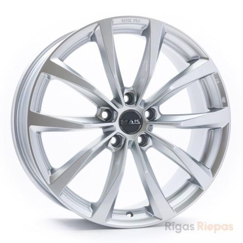 MAK Wolf 6.5x16 5x114.3 ET32, sudraba
