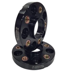 NBA disku starplika 20 mm 5x112, ar vītņotiem caurumiem, melna