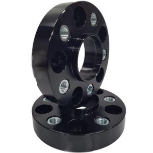 NBA disku starplika 25 mm 5x120, ar vītņotiem caurumiem, melna