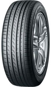 YOKOHAMA BluEarth RV-02 245/40 R20 99W