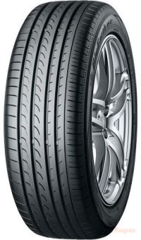 YOKOHAMA BluEarth RV-02 245/40 R20 99W