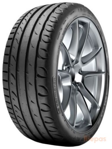 KORMORAN Ultra High Performance 215/55 R17 98W