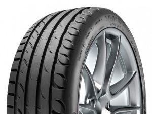 Taurus (Kormoran) Ultra High Performance (UHP) 225/40 R18 92W