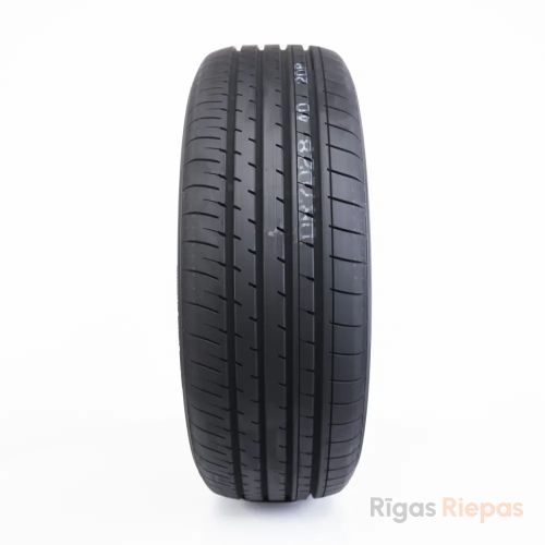 Yokohama BluEarth-XT AE61 215/55 R18 95V - 3