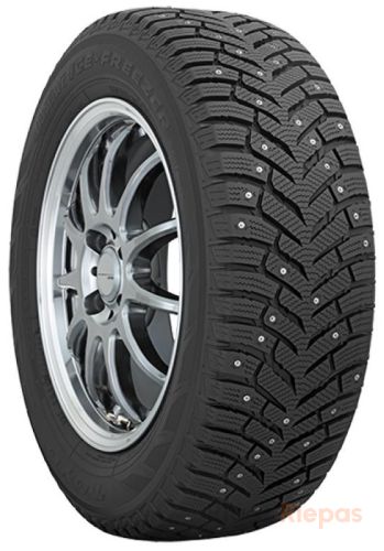 TOYO Observe Ice-Freezer SUV 275/50 R22 111T