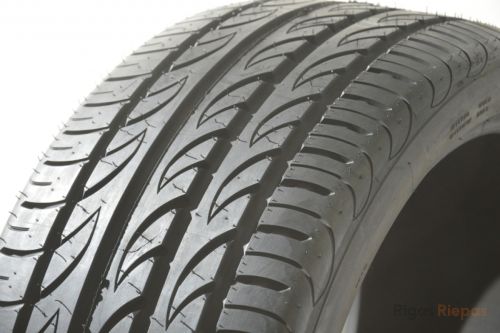 Pirelli P Zero Nero GT 235/45 R18 98Y - 2