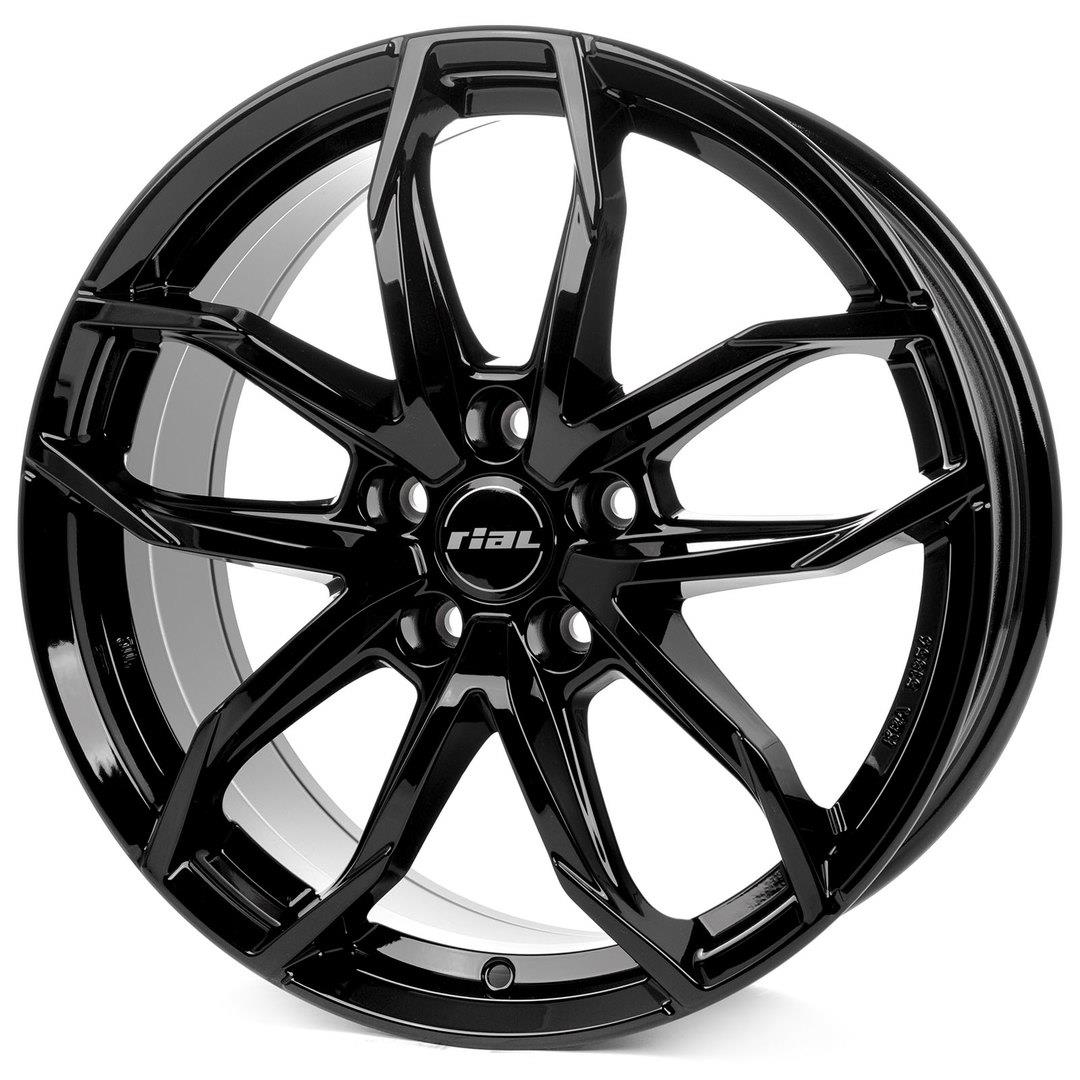 Rial Lucca 8x18 5x108 ET45 Diamond